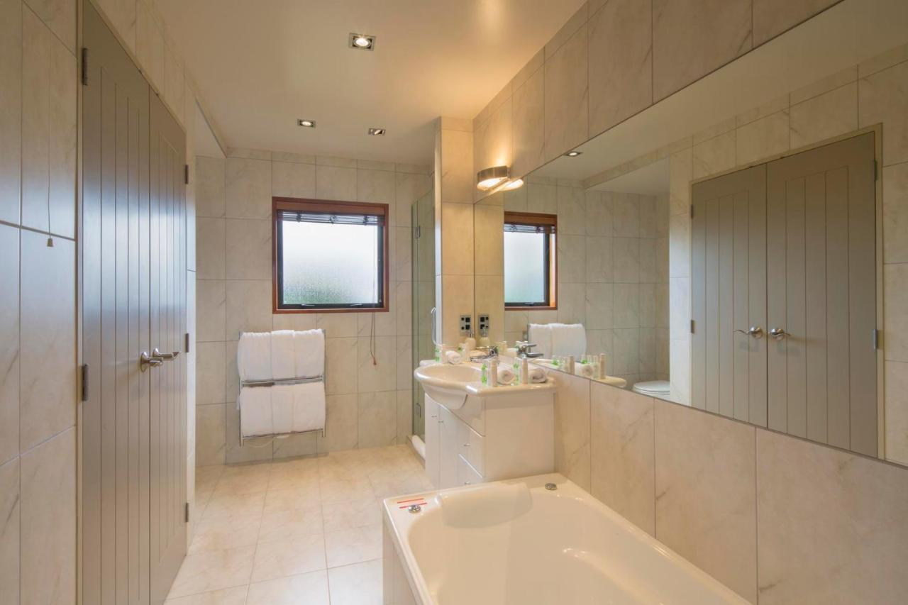 London Lane Villa Queenstown Bagian luar foto